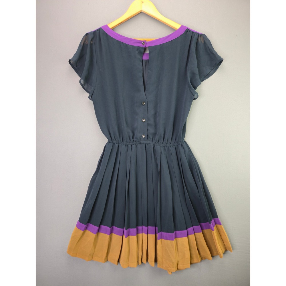 I Love H81 Pleated Mini Dress Medium Navy Purple Colorblock Chiffon Flutter Slv - Picture 8 of 9